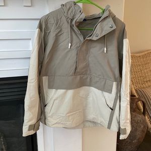 Pullover jacket. Size small. Relaxed boxy look. Neutral colors.